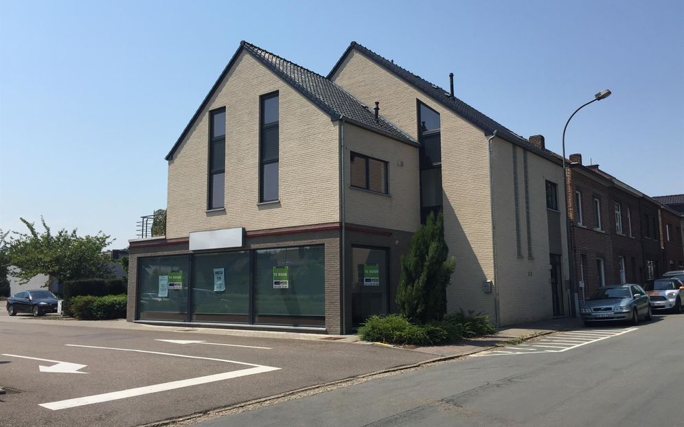 Shop for rent in Hoeselt