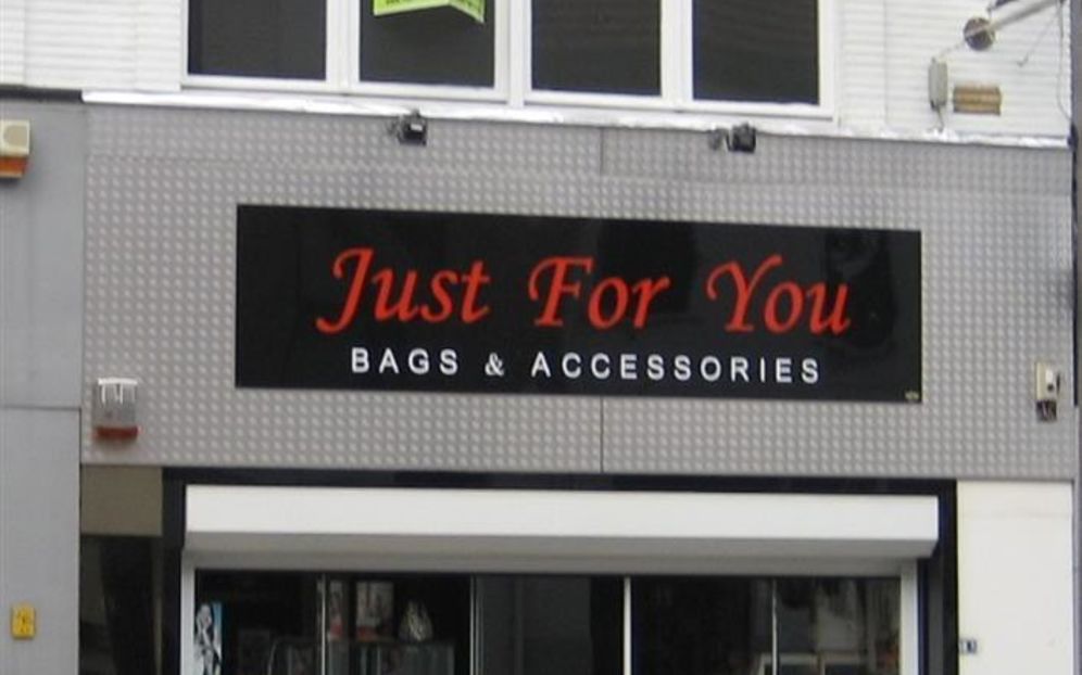 Shop for rent in Mol