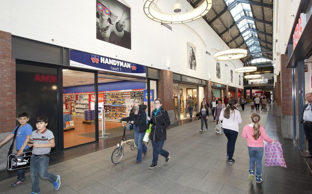 Shopping center for rent in Antwerpen