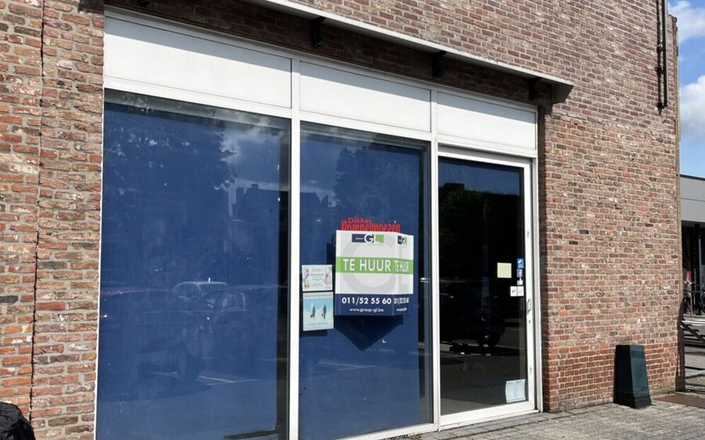 Shopping center for rent in Brasschaat